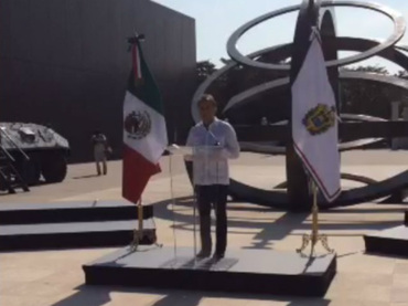 Yunes presenta su gabinete como electo gobernador de Veracruz