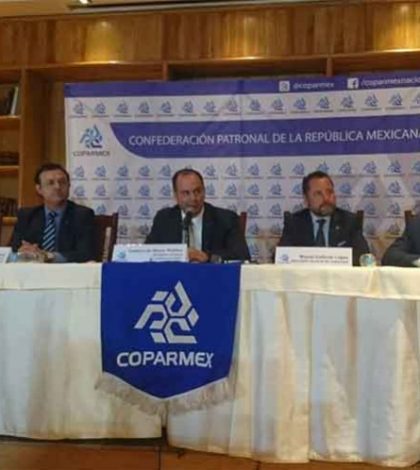 Coparmex presenta su propio acuerdo económico