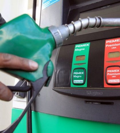 Diputados del PRD piden frenar gasolinazo previsto para febrero