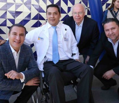 Narro Robles y Moreno Valle  inauguran complejo médico ISSSTEP