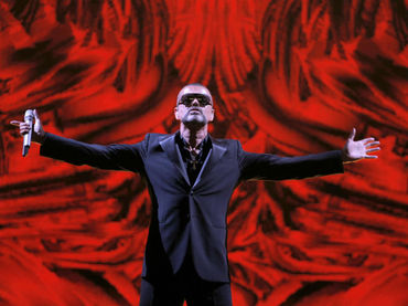 George Michael reingresa a lista de éxitos de Reino Unido