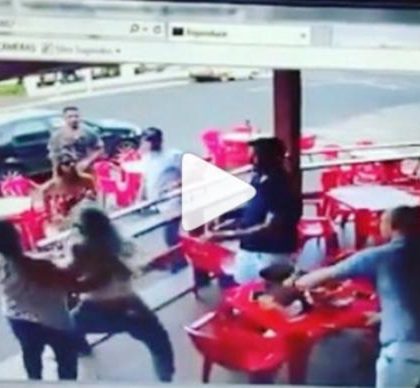 Mujer se topa con  novio y su amante, se arma pelea