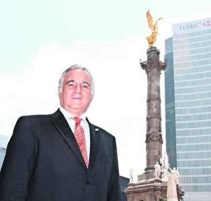 Mancera pide renuncia a secretario de Turismo por apoyar a AMLO