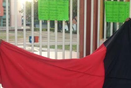 Huelga en la UABJO deja sin clases a más de 25 mil alumnos en Oaxaca