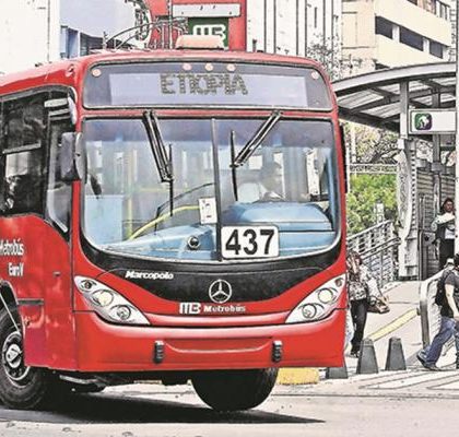 Metrobús suspende servicio en 11 estaciones de las líneas 3 y 4 en la CDMX