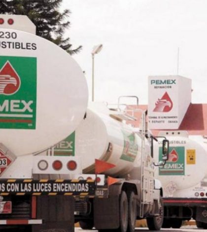 México podrían traer gasolina de Europa de no llegar a un acuerdo con EU: Pemex