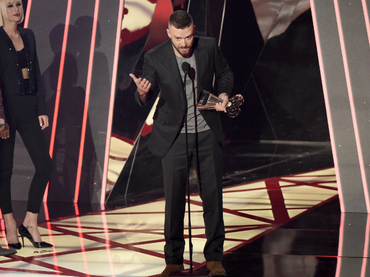 Justin Timberlake  brilla en los Premios iHeartRadio