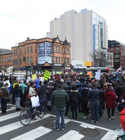 Llaman a latinos a parar labores en nuevo ‘Día sin Inmigrantes’