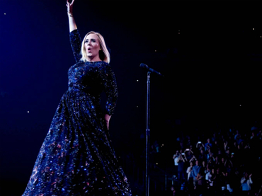 Adele retira la pirotecnia de uno de sus shows en Australia