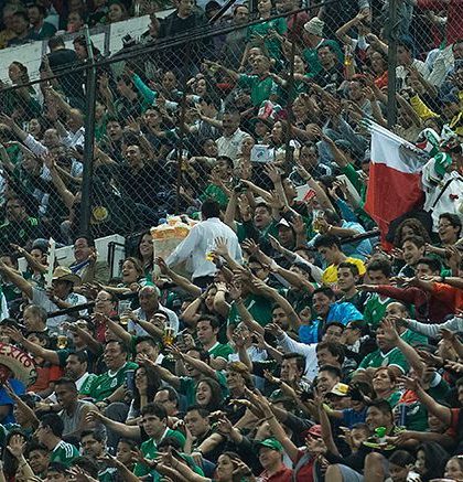 Azteca, sin riesgo aún de  ser vetado por grito de «Eh pu…»