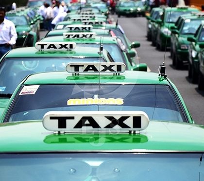 SCT evitará que “vivales” se hagan de una concesión de taxi