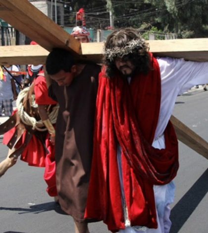 El viacrucis de representar a Jesucristo en la Pasión de Iztapalapa