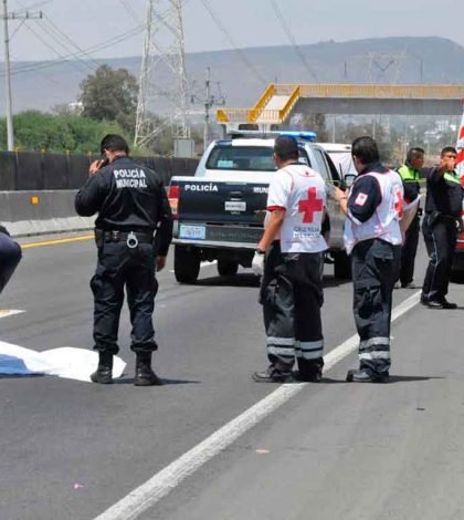 Policía Federal y un Paisano fallecen en accidente