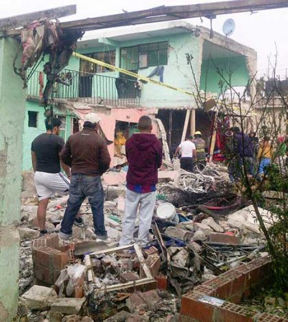 Van 83 muertos en 39 explosiones en Tultepec