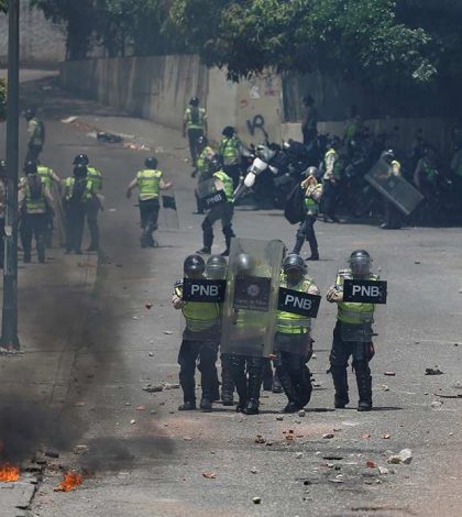 Varios heridos tras ‘choque’ entre manifestantes y policías en Venezuela