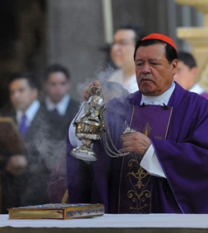 Cardenal Rivera encabeza Domingo de Ramos en la Catedral