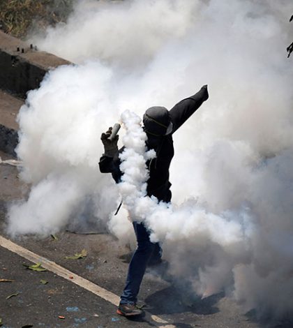Muere una mujer cerca de una protesta en Venezuela