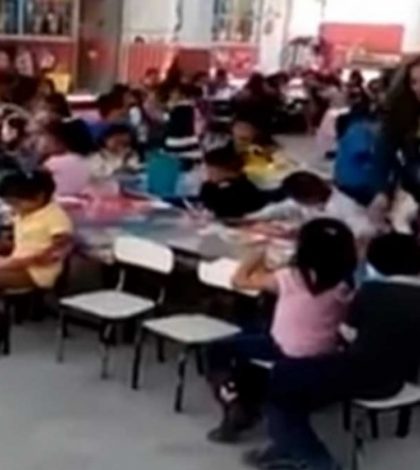 Con ‘Saca la Chela’ ponen a ‘surfear’ a niños en kinder