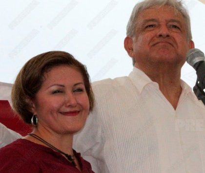 Representante de Morena recauda dinero “para AMLO”
