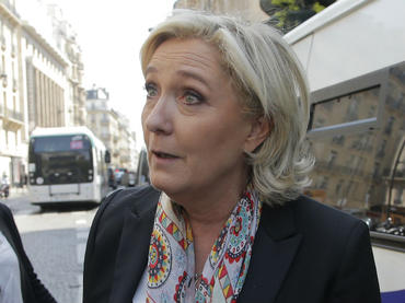 Le Pen afirma que Macron es ‘debilucho’ frente al terrorismo