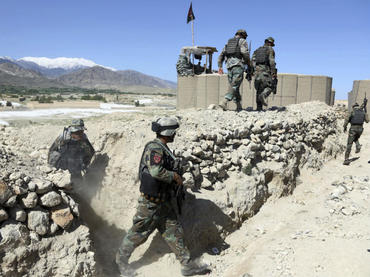 Afirman que hay 94 muertos del  EI por bombardeo en Afganistán
