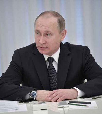 Putin se reúne con su consejo de seguridad y discute presencia en Siria