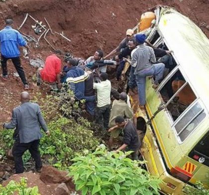 Accidente de autobús en Tanzania deja al menos 29 niños muertos