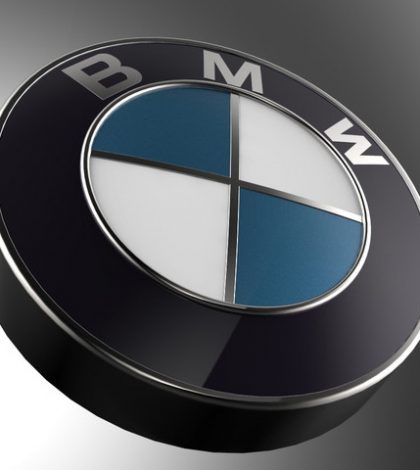 Signan acuerdo la empresa BMW Group y la UASLP