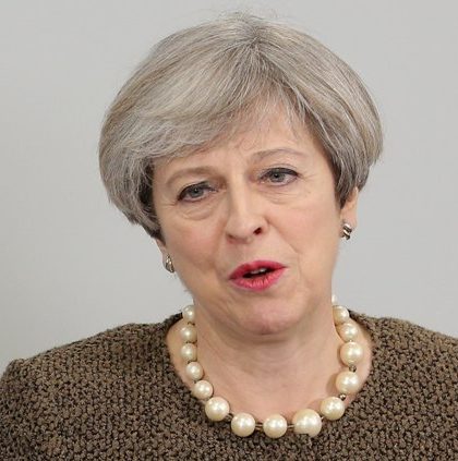 Theresa May renunciará si se aprueba su acuerdo del Brexit