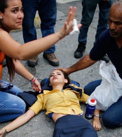 Mueren 13 simpatizantes  de Maduro en accidente  de autobús