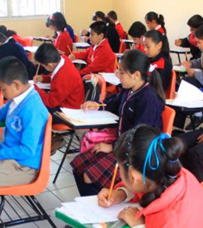Educación Municipal implementa programa de lectoescritura en primarias