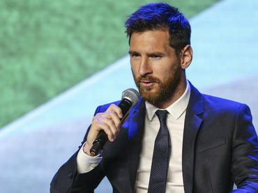 Messi presenta parque de atracciones en China