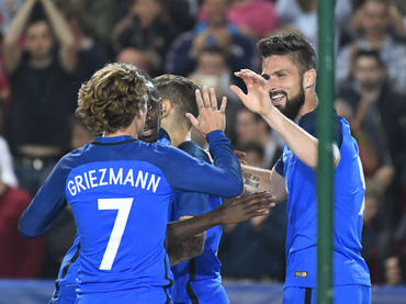 Francia golea a Paraguay en amistoso