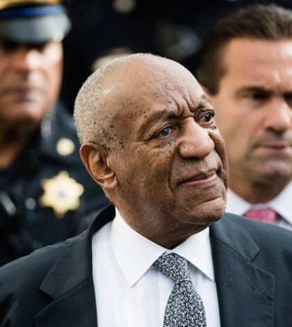 Gráfico testimonio de Bill Cosby es leído a jurado