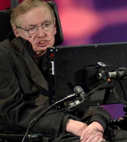 Hawking pide conquistar el espacio para unir a la humanidad