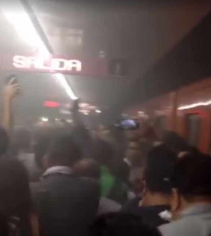 Reportan explosión en Metro Insurgentes; desalojan a usuarios