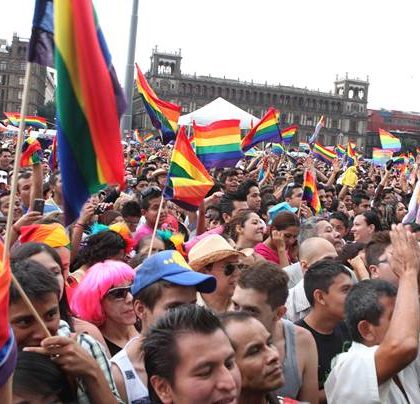 Zócalo, cerrado por Marcha del Orgullo Gay en la CDMX