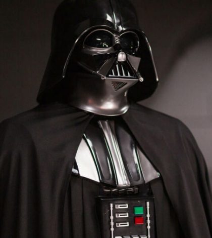 Cómic de Darth Vader muestra  el origen de su sable de luz rojo