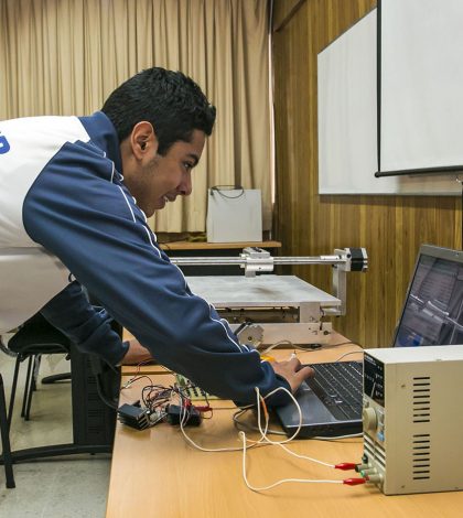 Alumno de Mecatrónica-UASLP, diseña sistema con innovador avance tecnológico