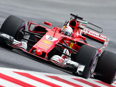 Vettel domina el  último entrenamiento  libre de Austria