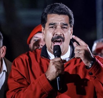 EU impone sanciones financieras a Maduro