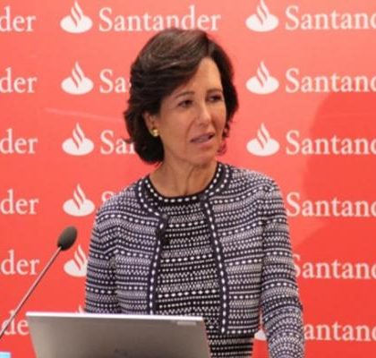 Pase lo que pase con el TLCAN vamos a seguir en México: Santander