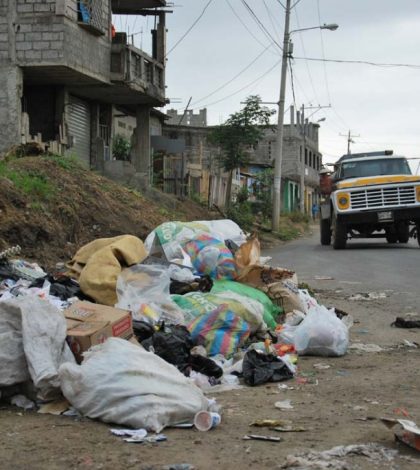 La basura es las esquinas de la calle generan mala imagen a la ciudad