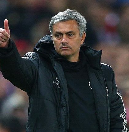 Mourinho ya piensa en ‘Chicharito’ y West Ham