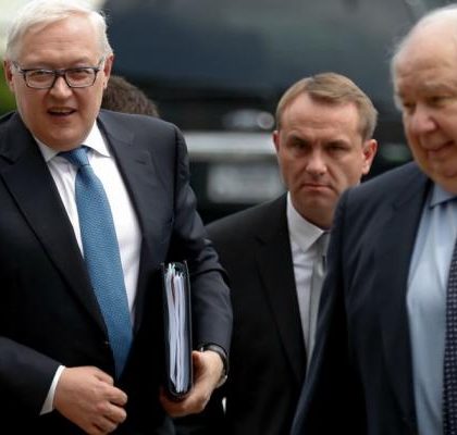 Embajador ruso en EU, pieza clave en «rusiagate», vuelve a Moscú