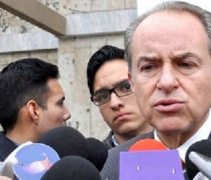 Juan  Manuel Carreras a favor de la derogación del fuero Constitucional