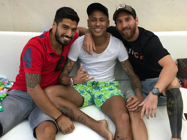 Messi, Suárez y Neymar se reúnen