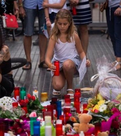 Familiares de atacantes condenan atentado de Barcelona