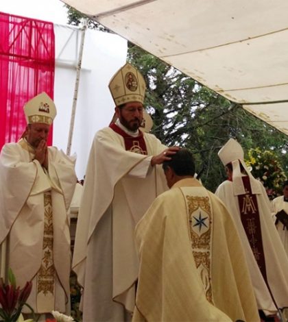 Reciben en Tlaxcala al nuevo obispo nombrado por el Papa