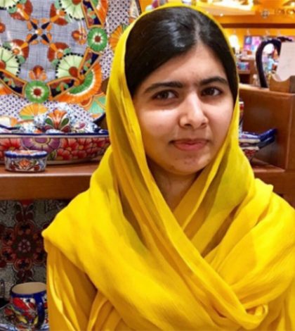 Peña Nieto recibe a Malala en Los Pinos